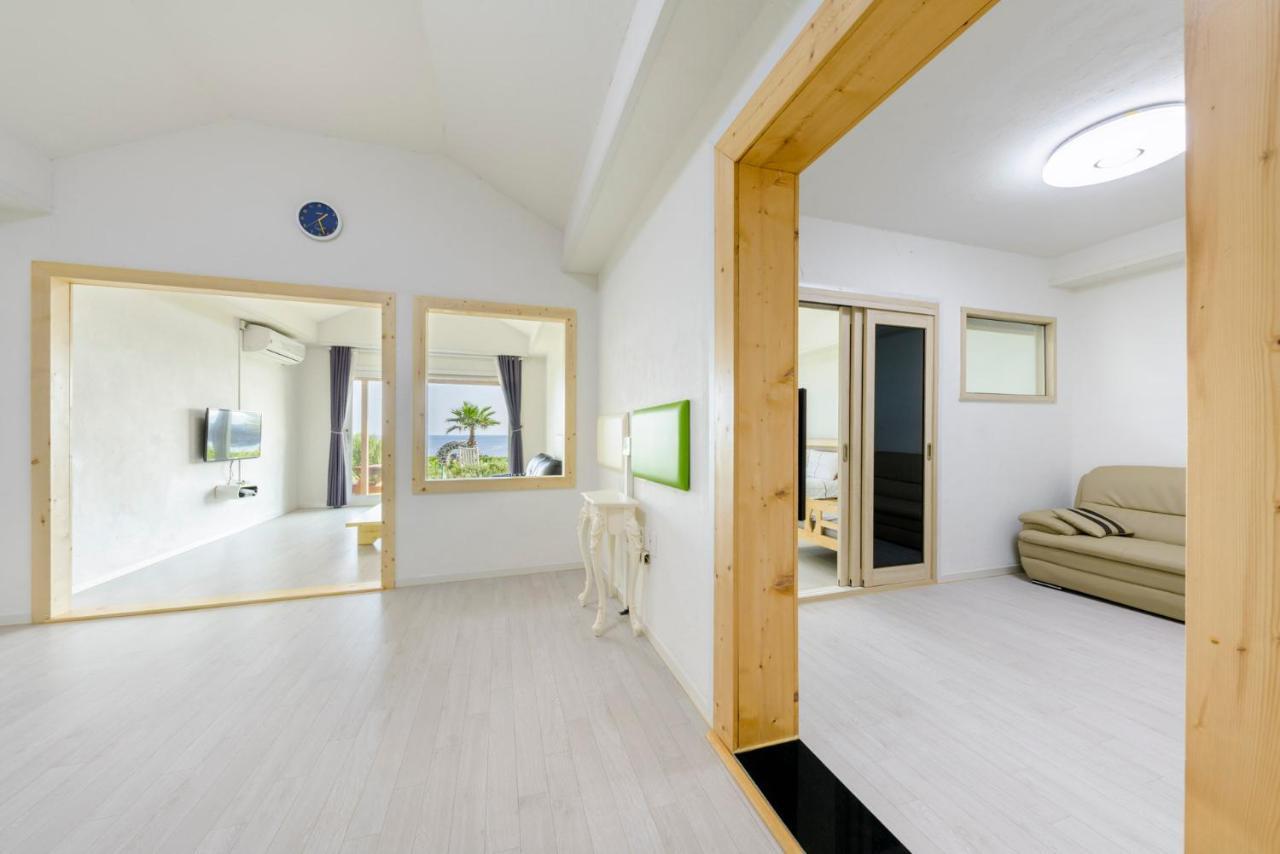 Jeju Turning Point Pension Seogwipo Eksteriør billede