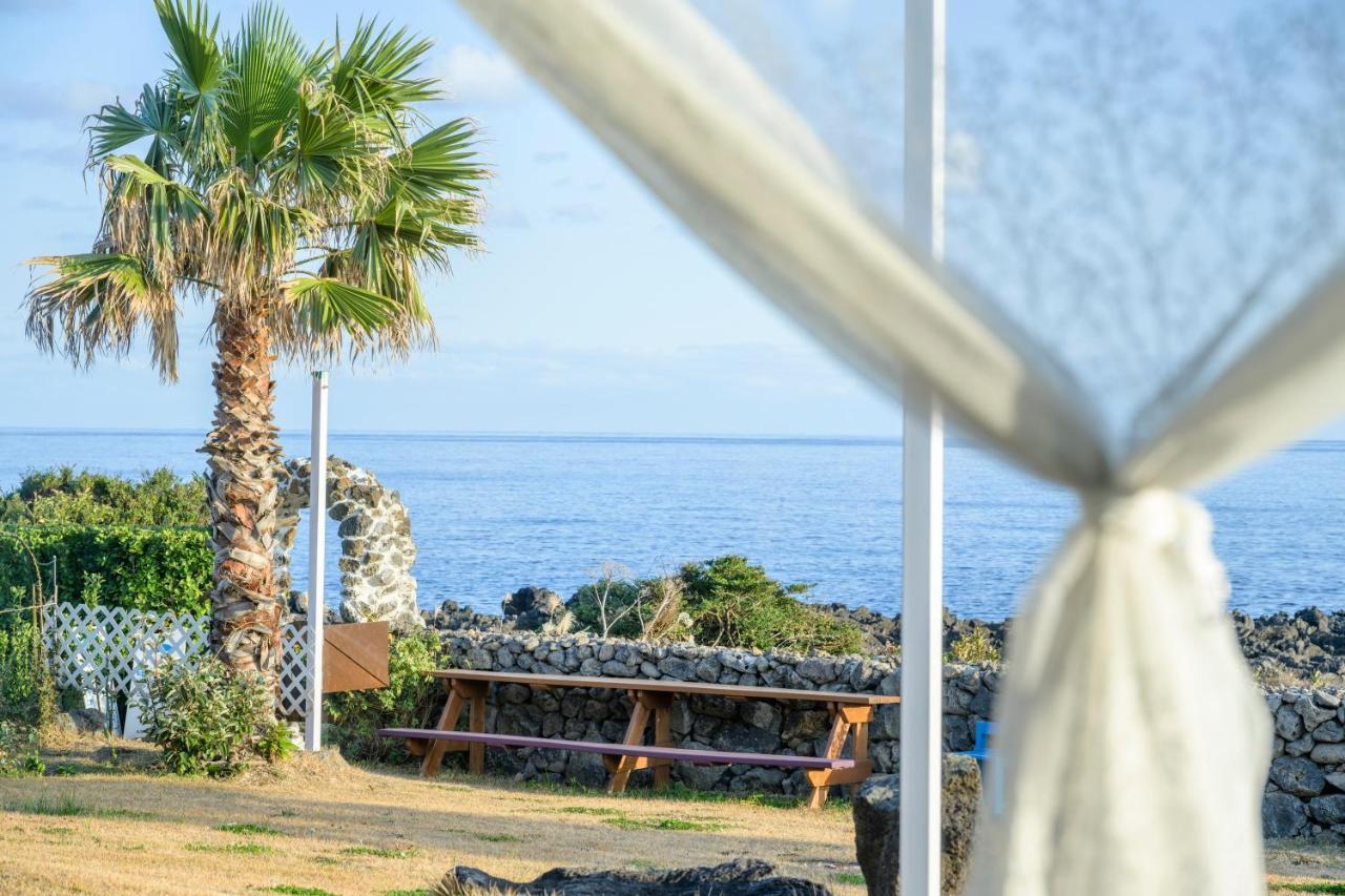 Jeju Turning Point Pension Seogwipo Eksteriør billede
