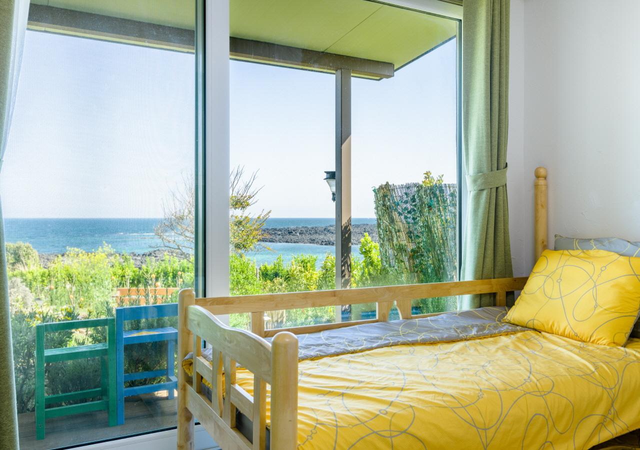 Jeju Turning Point Pension Seogwipo Eksteriør billede